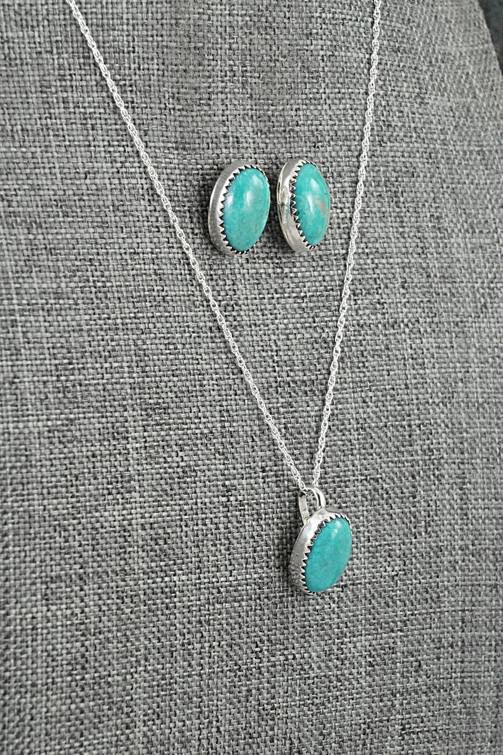 Turquoise & Sterling Silver Necklace Set - Murray Hannaweeka