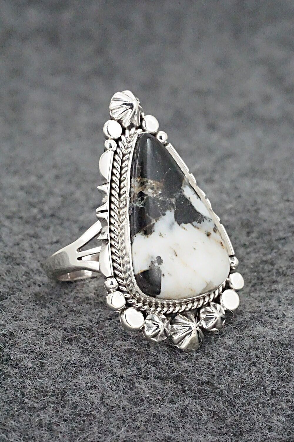 White Buffalo & Sterling Silver Ring - Daniel Benally - Size 8