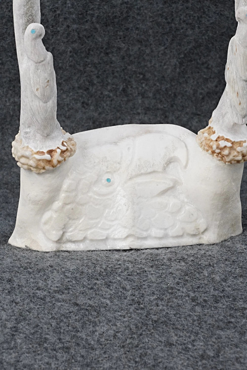 Eagle Zuni Fetish Carving - Maxx Laate