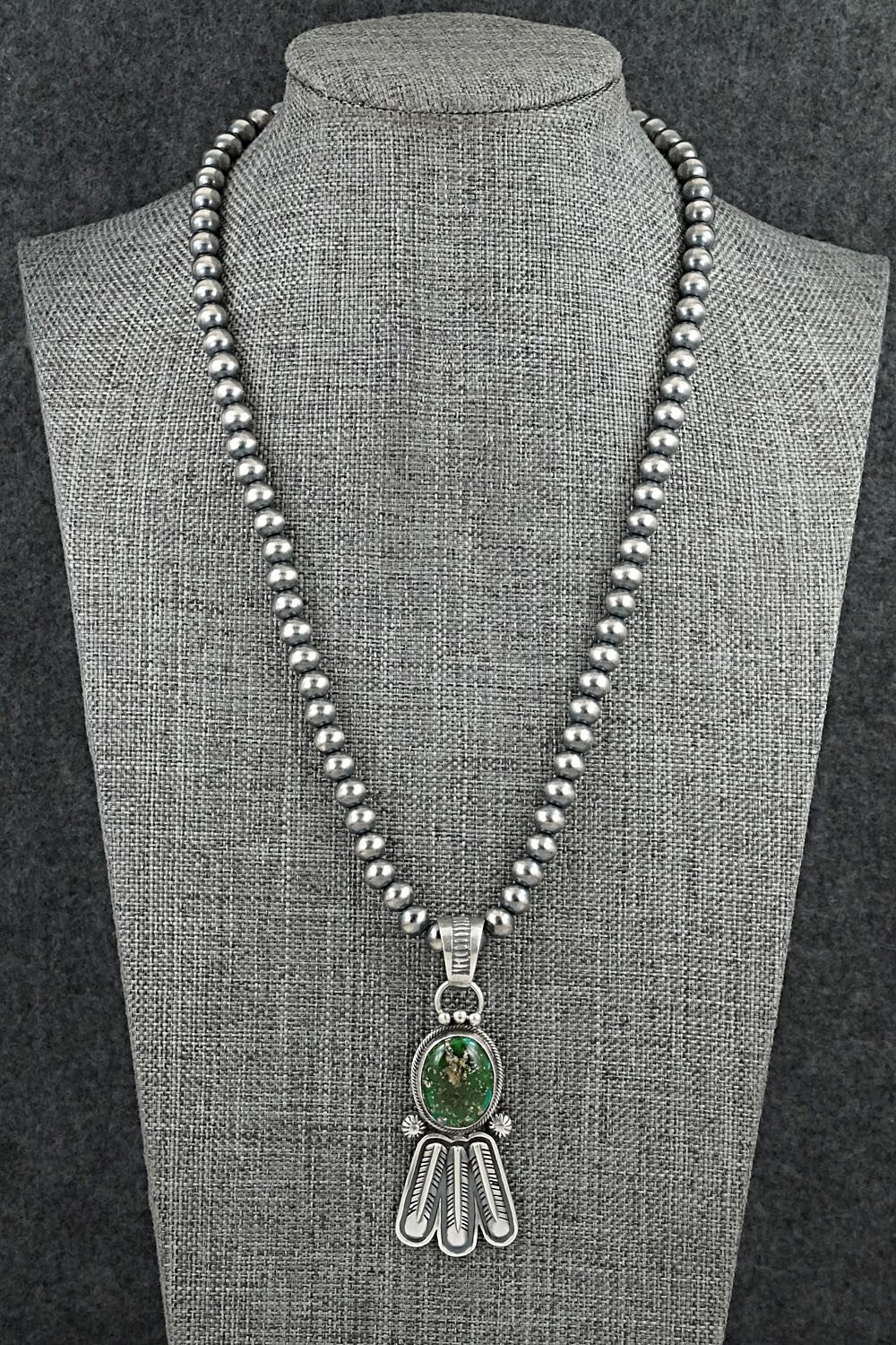 Turquoise & Sterling Silver Necklace - Verley Betone