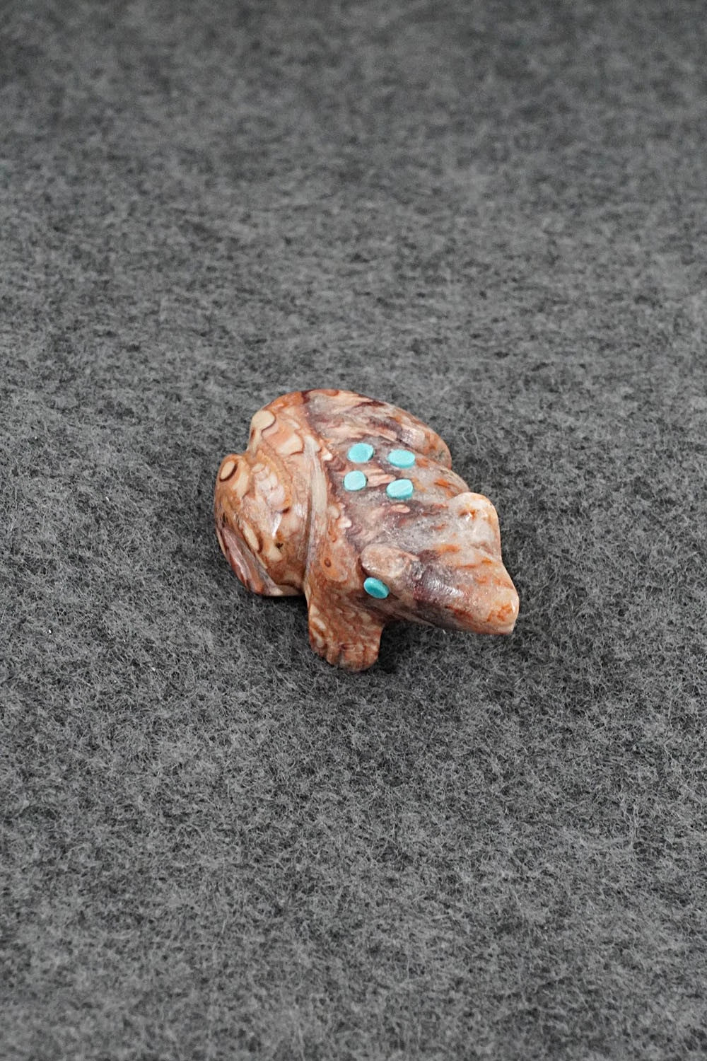 Frog Zuni Fetish Carving - Ronnie Lunasee