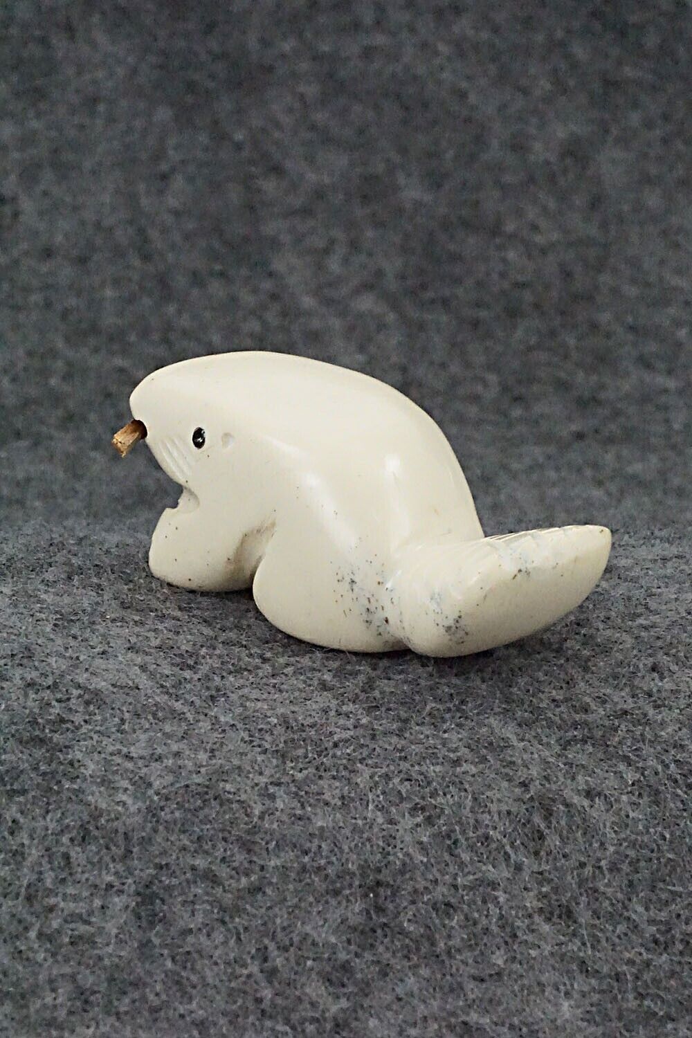 Beaver Zuni Fetish Carving - Justin Red Elk