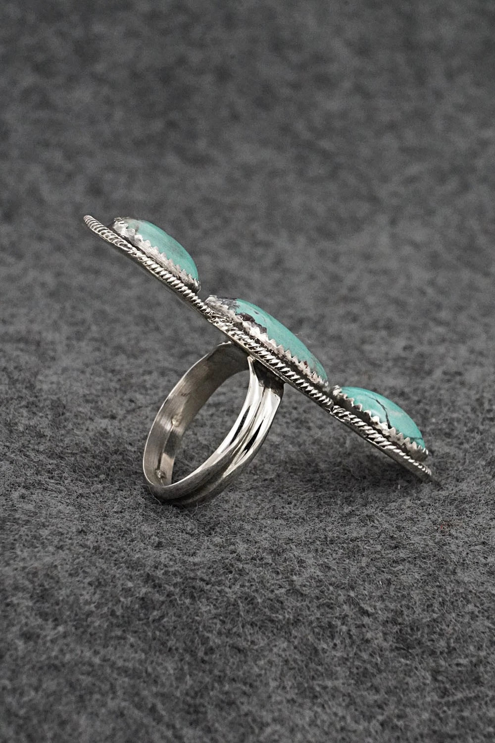 Turquoise & Sterling Silver Ring - Priscilla Reeder - Size 8