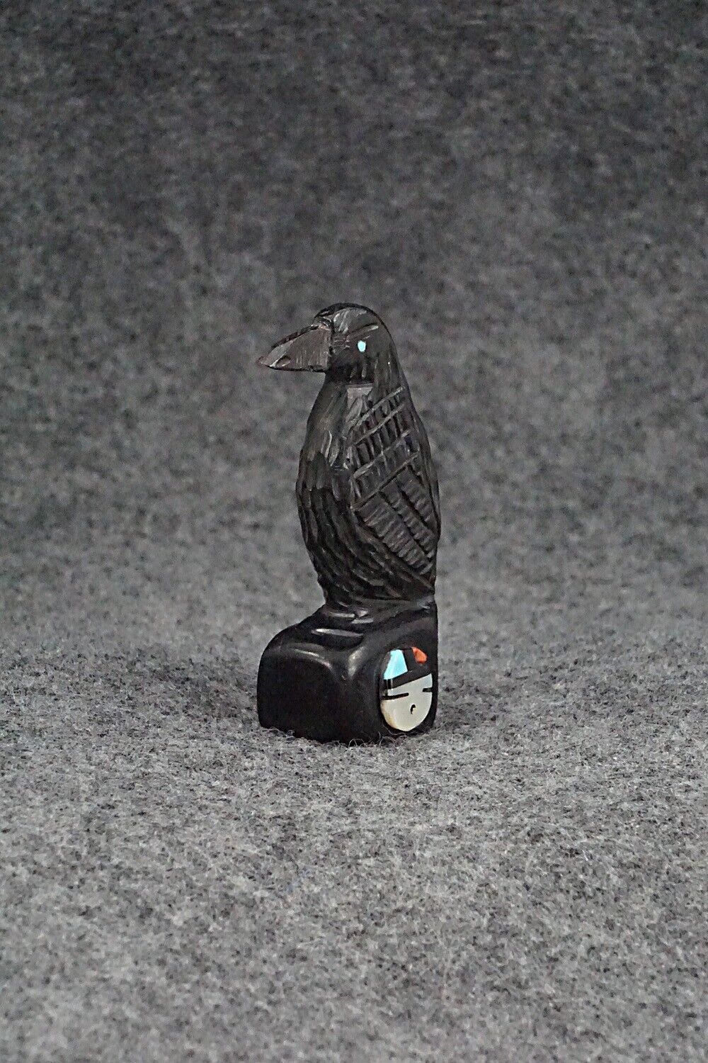 Crow Zuni Fetish Carving - Darrin Boone