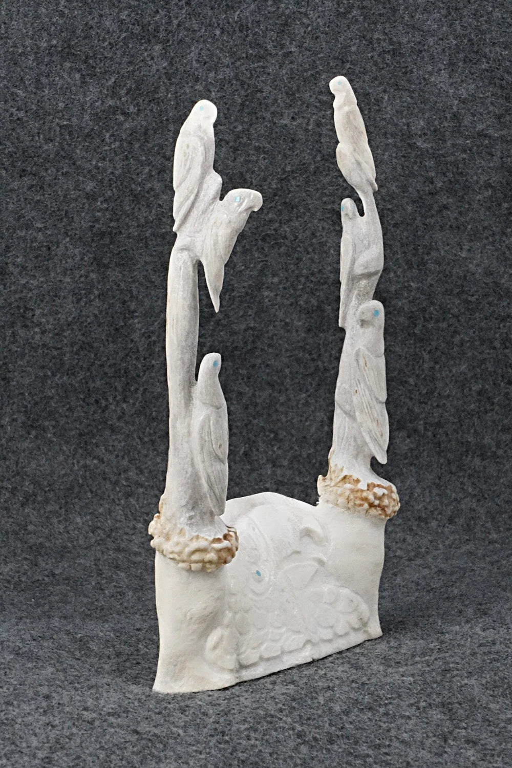 Eagle Zuni Fetish Carving - Maxx Laate