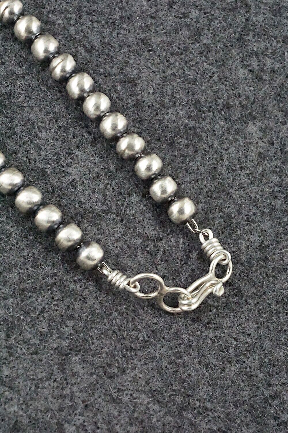 Sterling Silver Navajo Pearl Necklace 20" - Dorinda Mariano