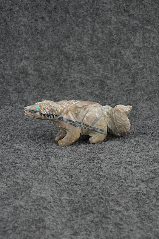 Wolf Zuni Fetish Carving - Scotty Gennett
