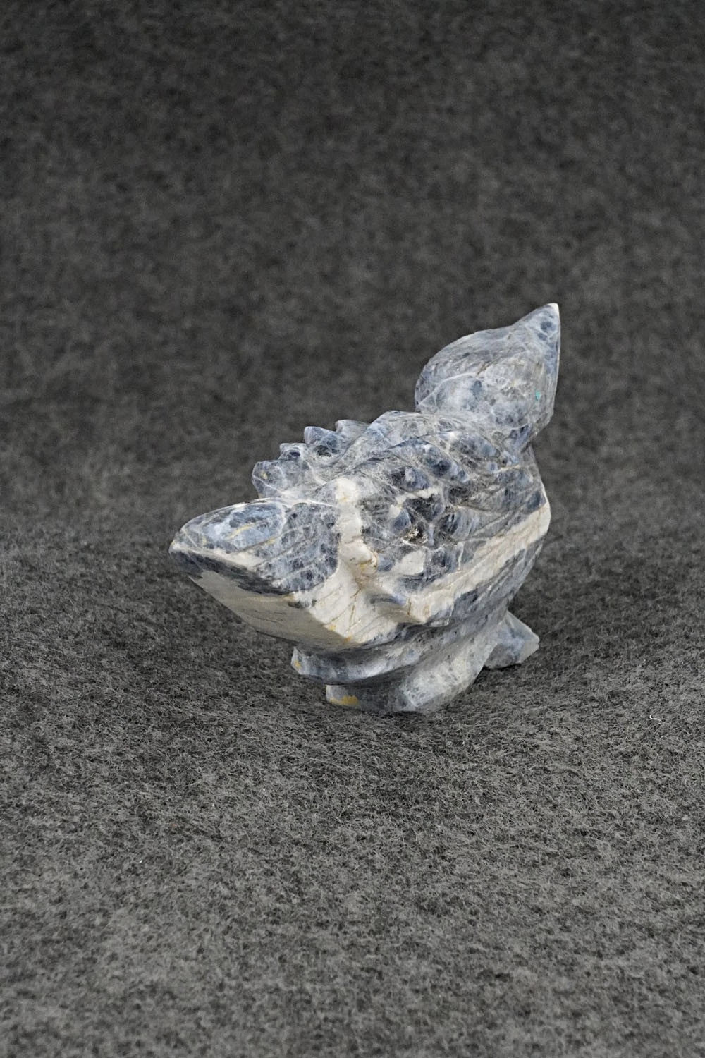 Eagle Zuni Fetish Carving - Tony Mackel