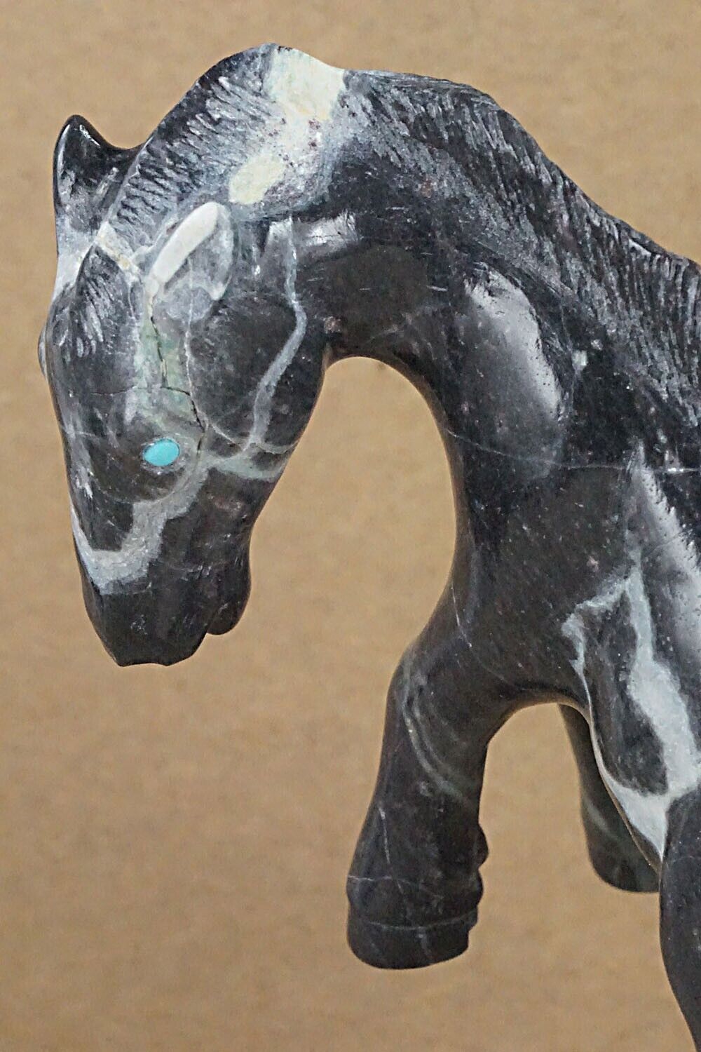 Horse Zuni Fetish Carving - Albert Eustace