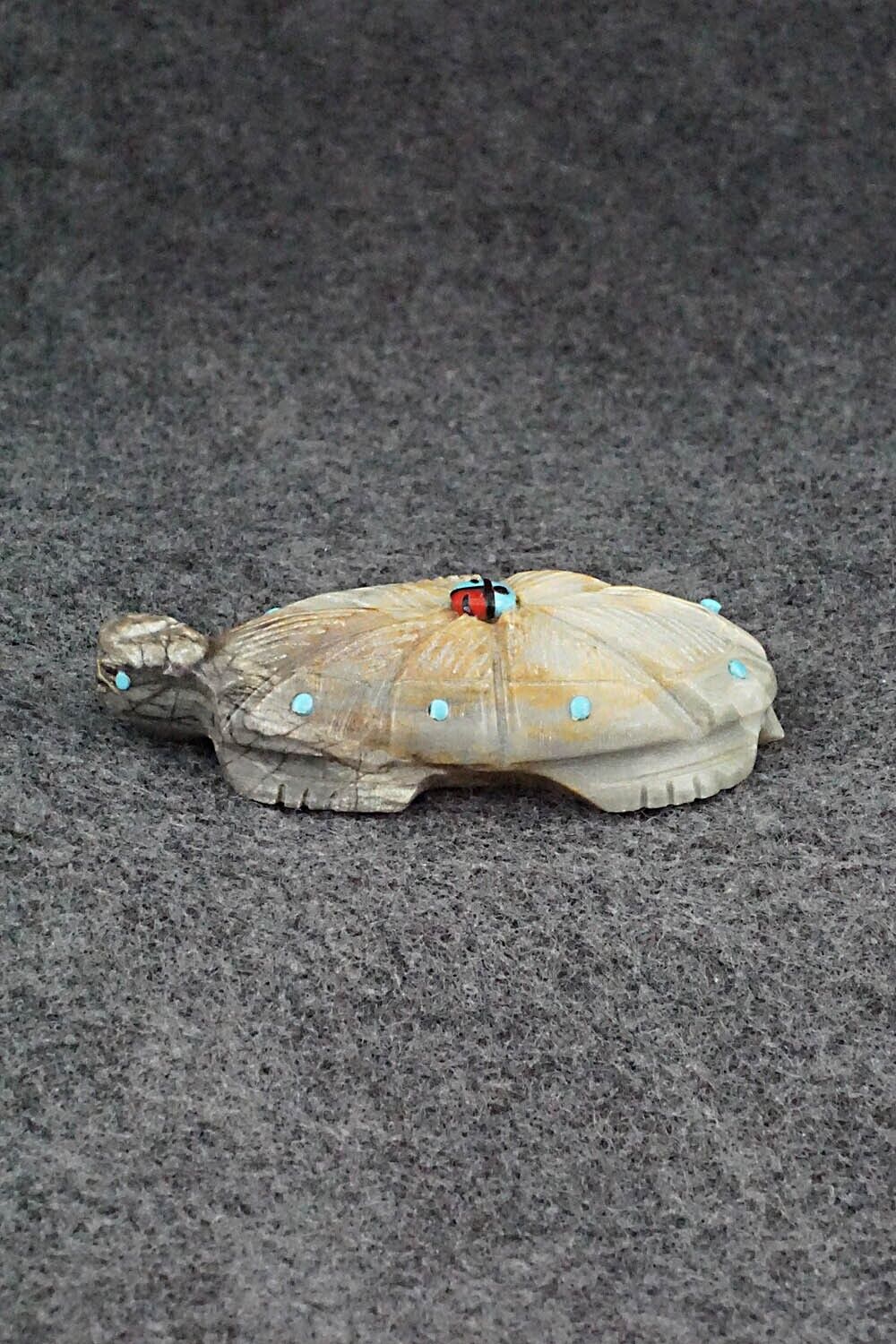 Turtle Zuni Fetish Carving - Danette Laate