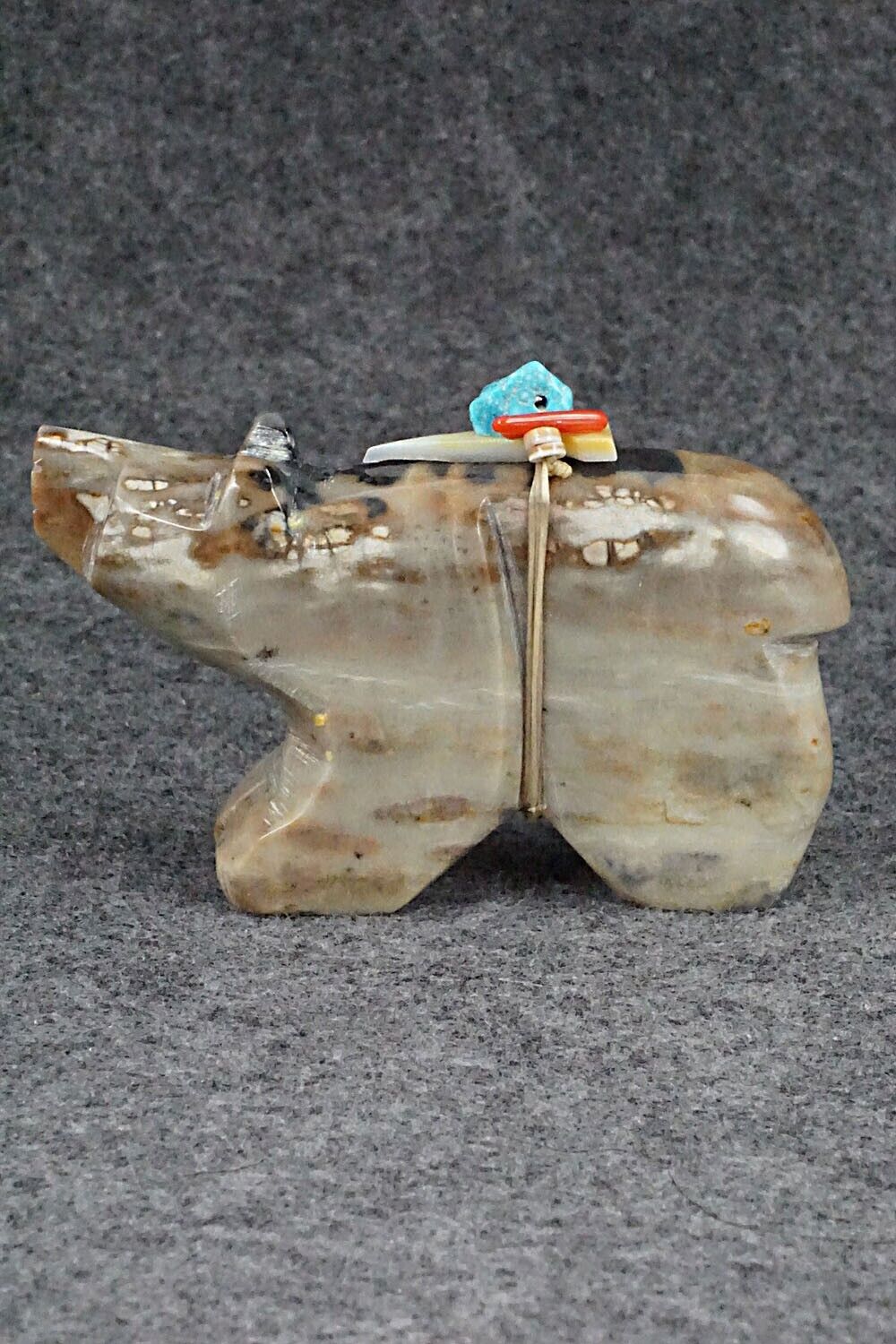 Bear Zuni Fetish Carving - Stewart Alanzo