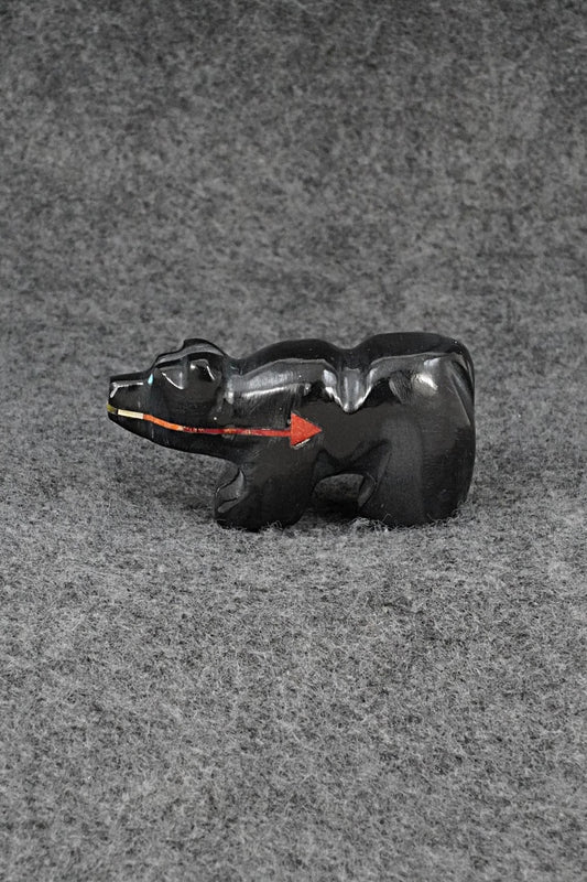 Bear Zuni Fetish Carving - Andres Lementino