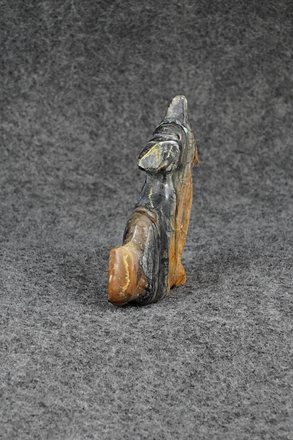 Wolf Zuni Fetish Carving - Andress Jernention