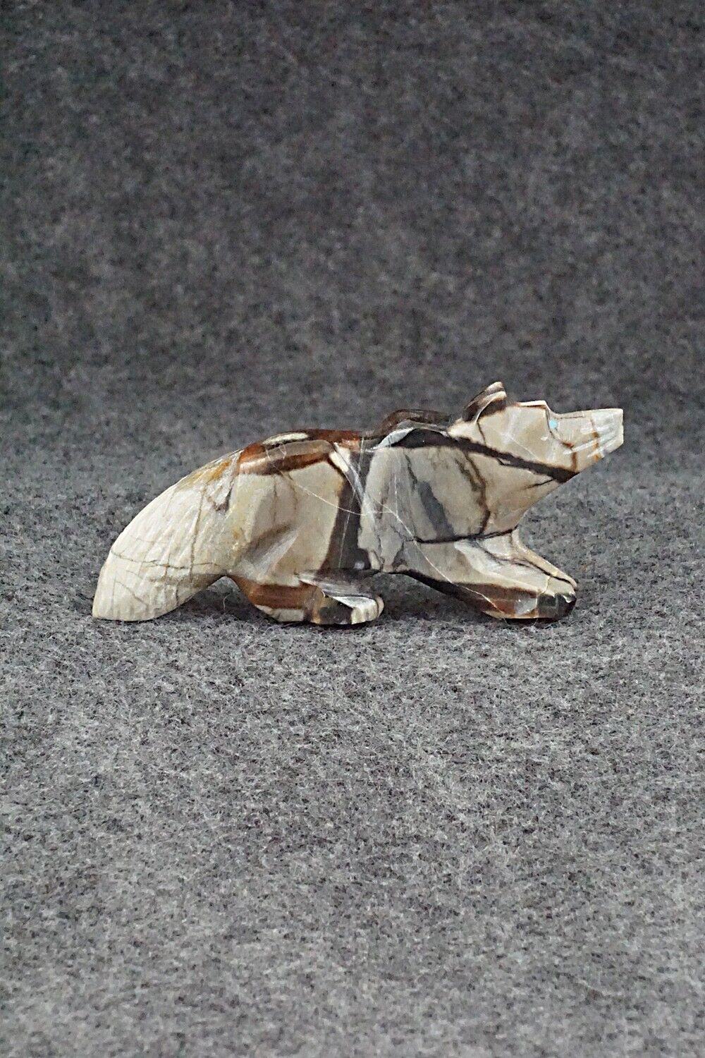 Wolf Zuni Fetish Carving - Tony Mackel