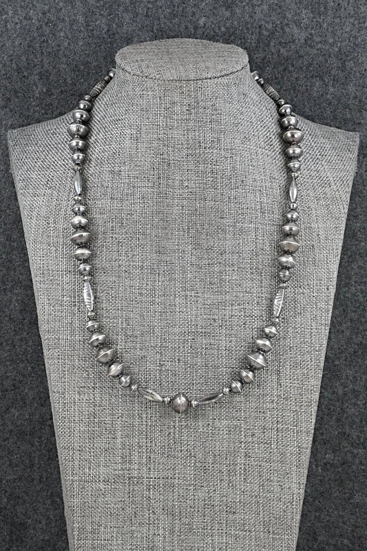 Sterling Silver Navajo Pearl Necklace 18" - Vintage