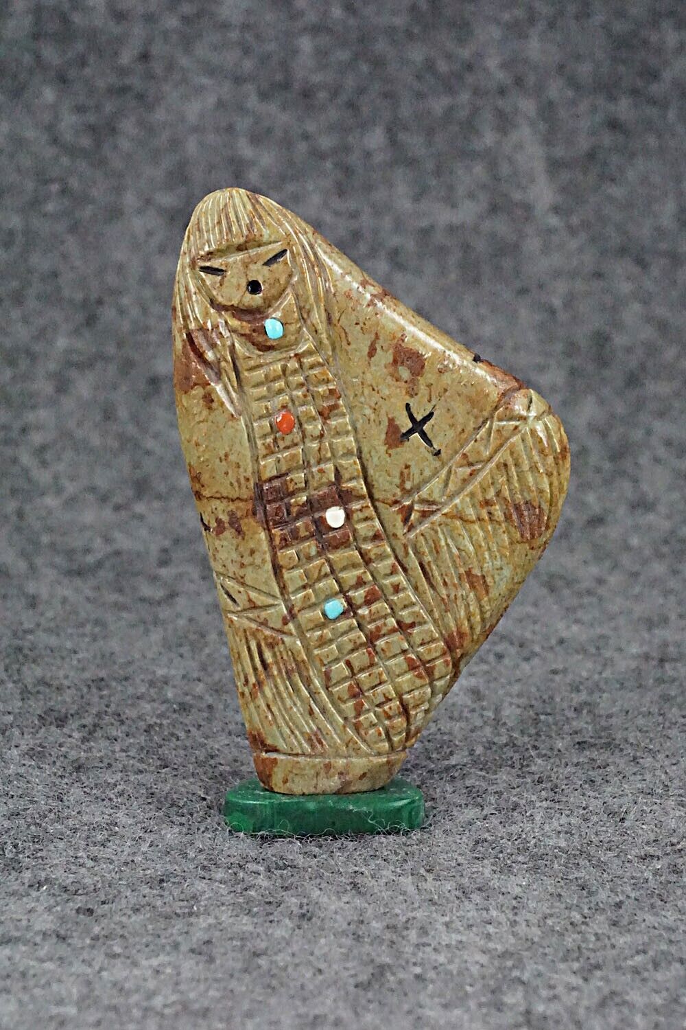 Corn Maiden Zuni Fetish Carving - Sandra Quandelacy