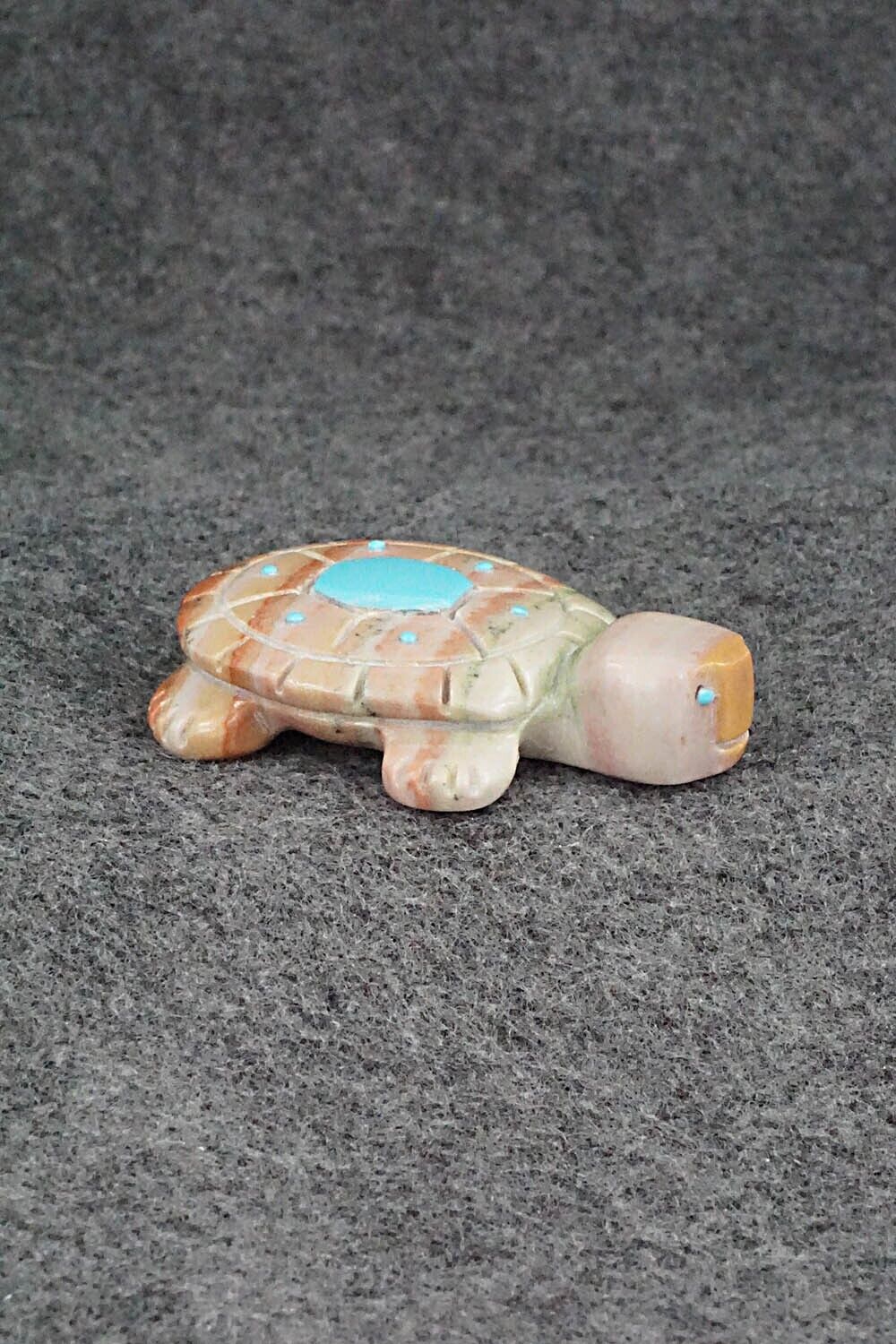 Turtle Zuni Fetish Carving - Reynold Lunasee