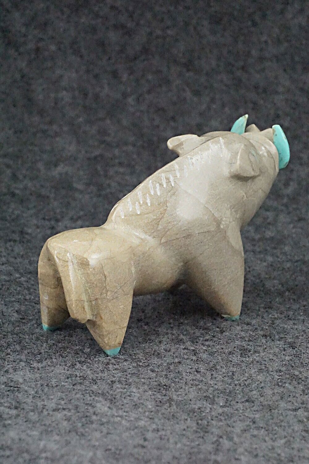 Warthog Zuni Fetish Carving - Enrike Leekya