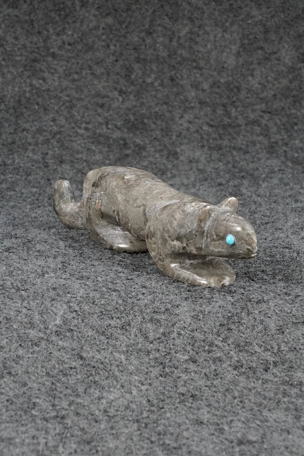 Mountain Lion Zuni Fetish Carving - Ronnie Lunasee