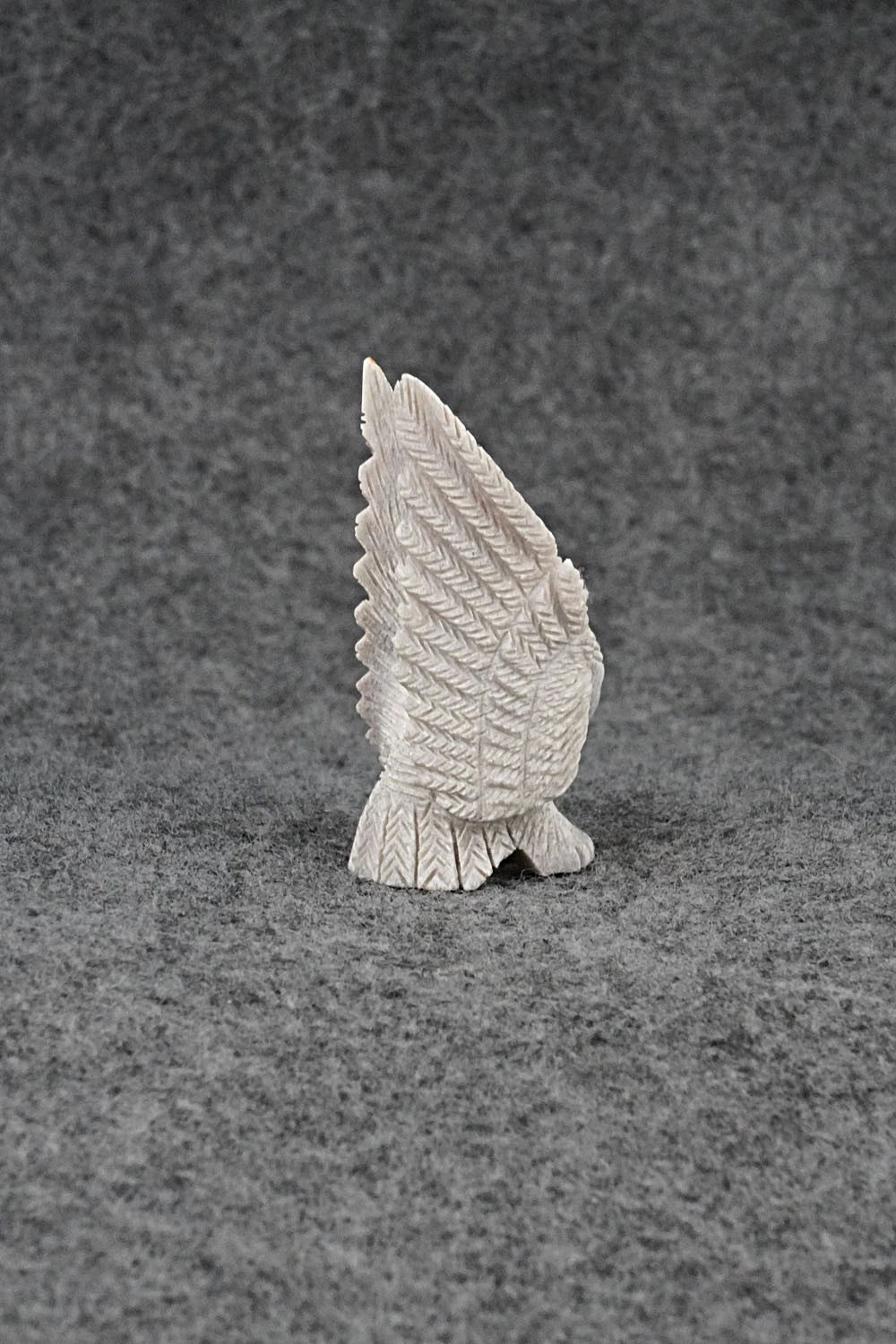 Eagle Zuni Fetish Carving - Justin Hustito