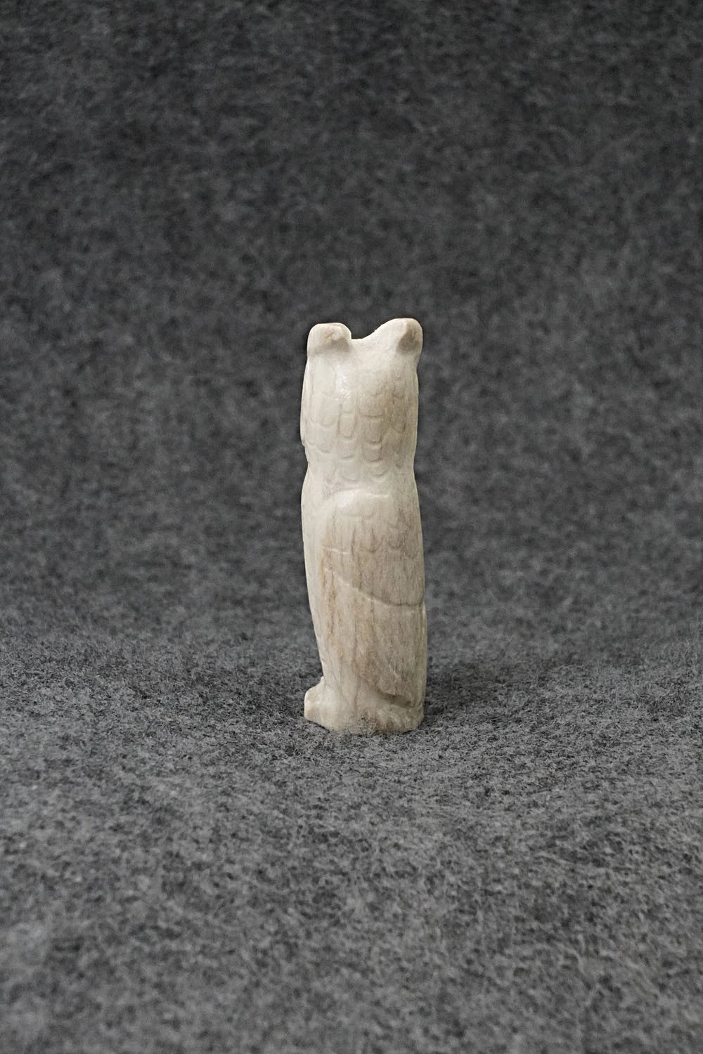 Owl Zuni Fetish Carving - Maxx Laate