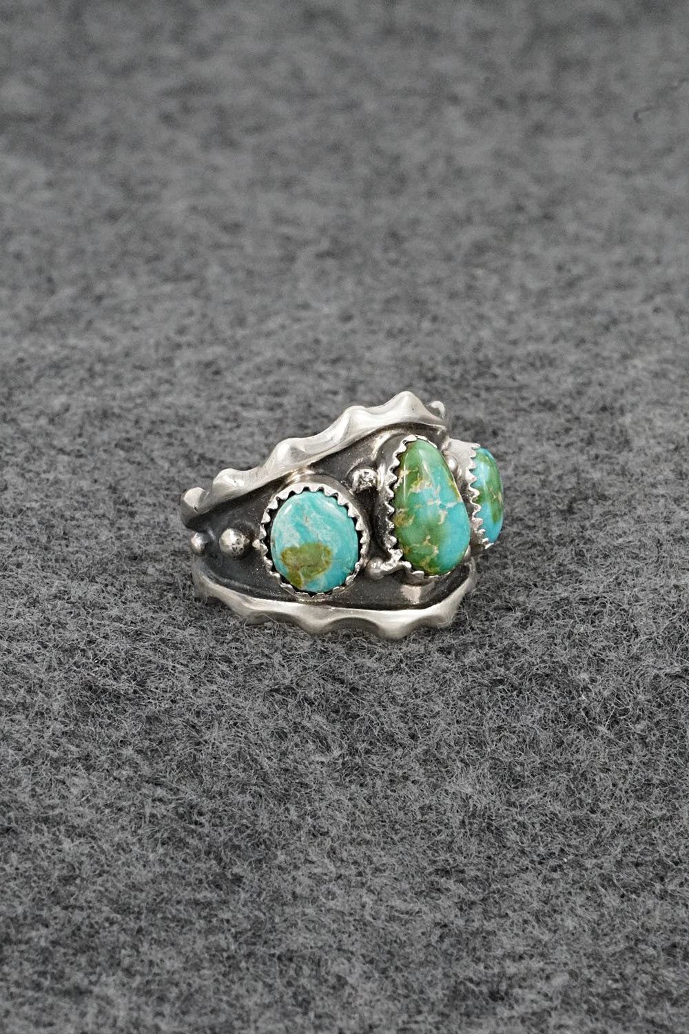 Turquoise & Sterling Silver Ring - Genevieve Francisco - Size 9