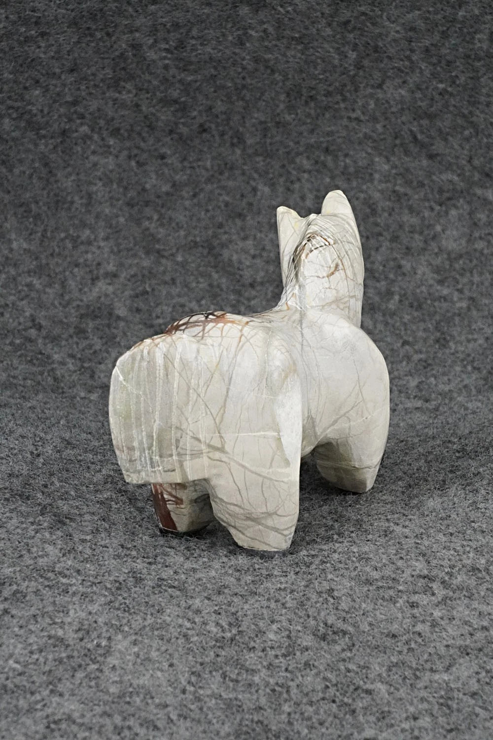 Horse Zuni Fetish Carving - Freddie Leekya