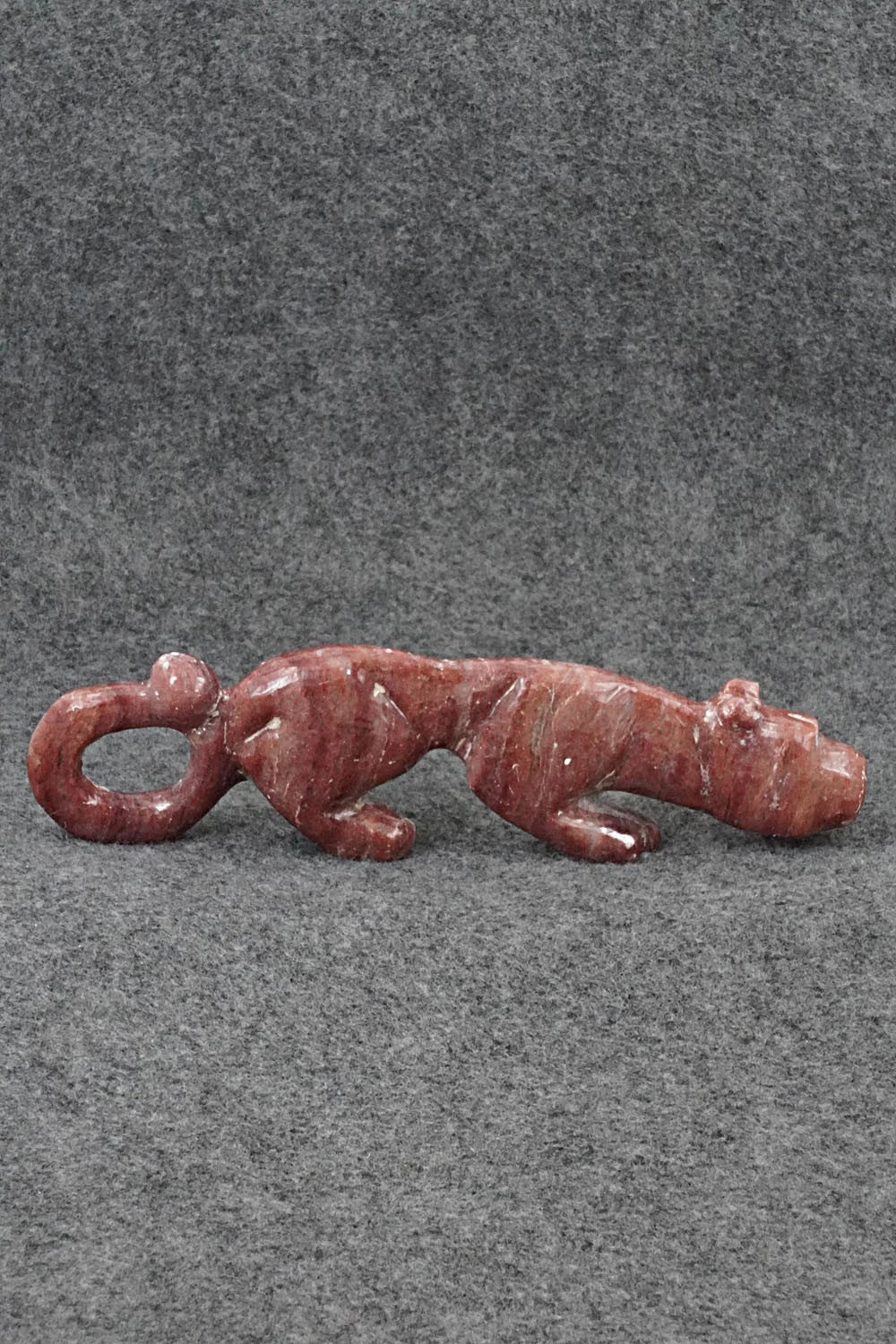 Mountain Lion Zuni Fetish Carving - Carlton Camasona