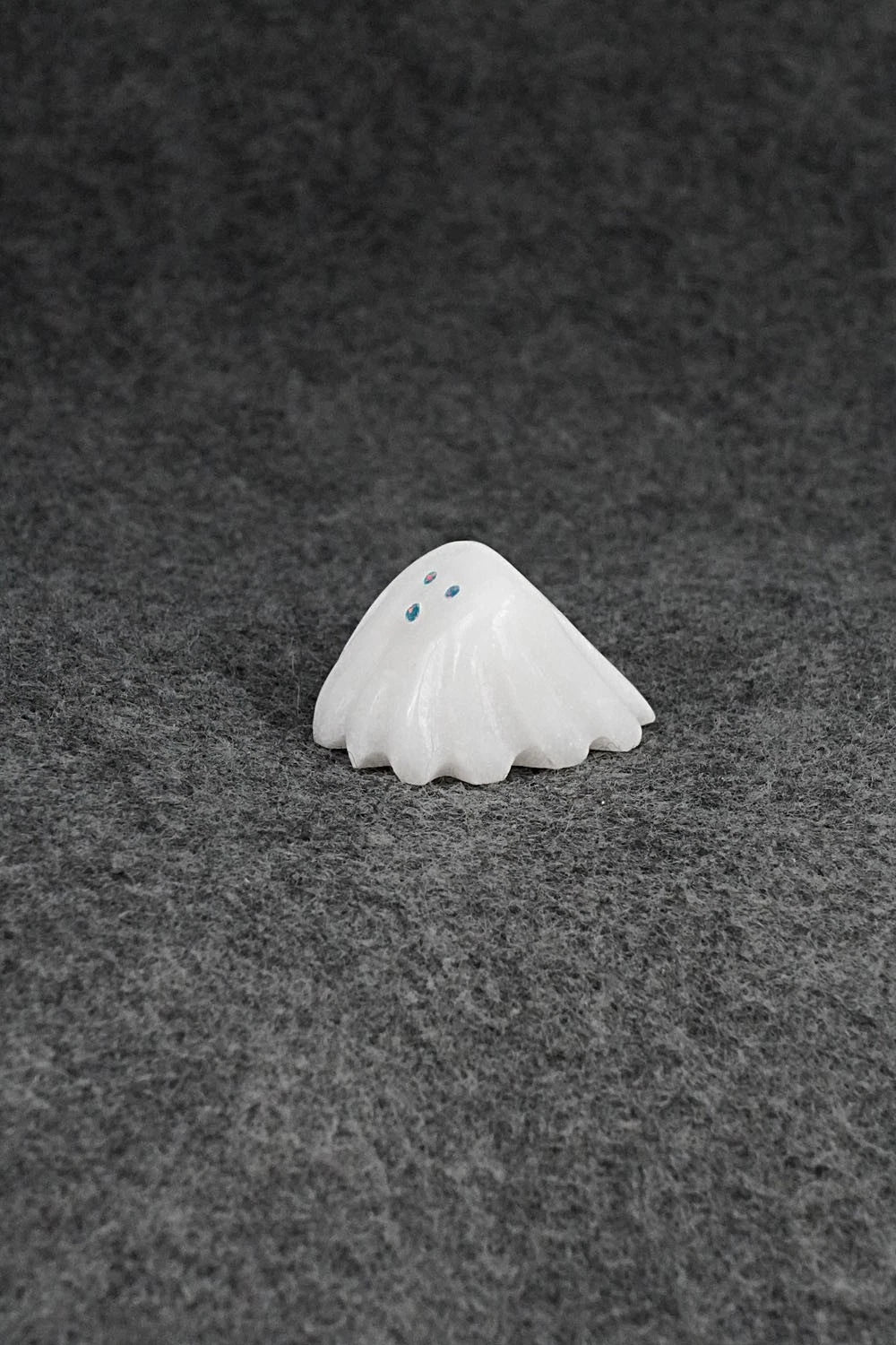 Ghost Zuni Fetish Carving - Benina Kallestewa
