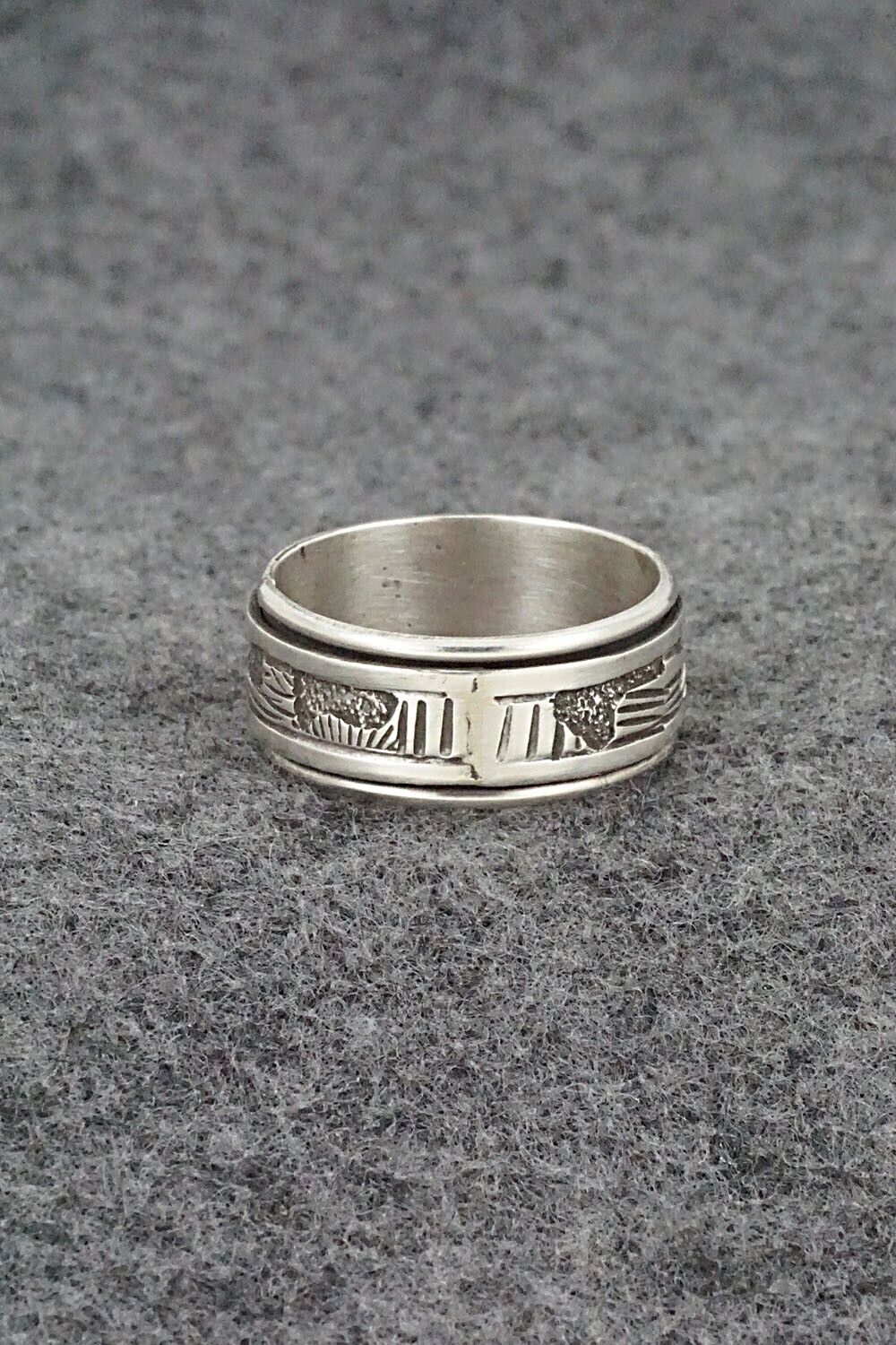 Sterling Silver Spinner Ring - Elaine Becenti - Size 10.75