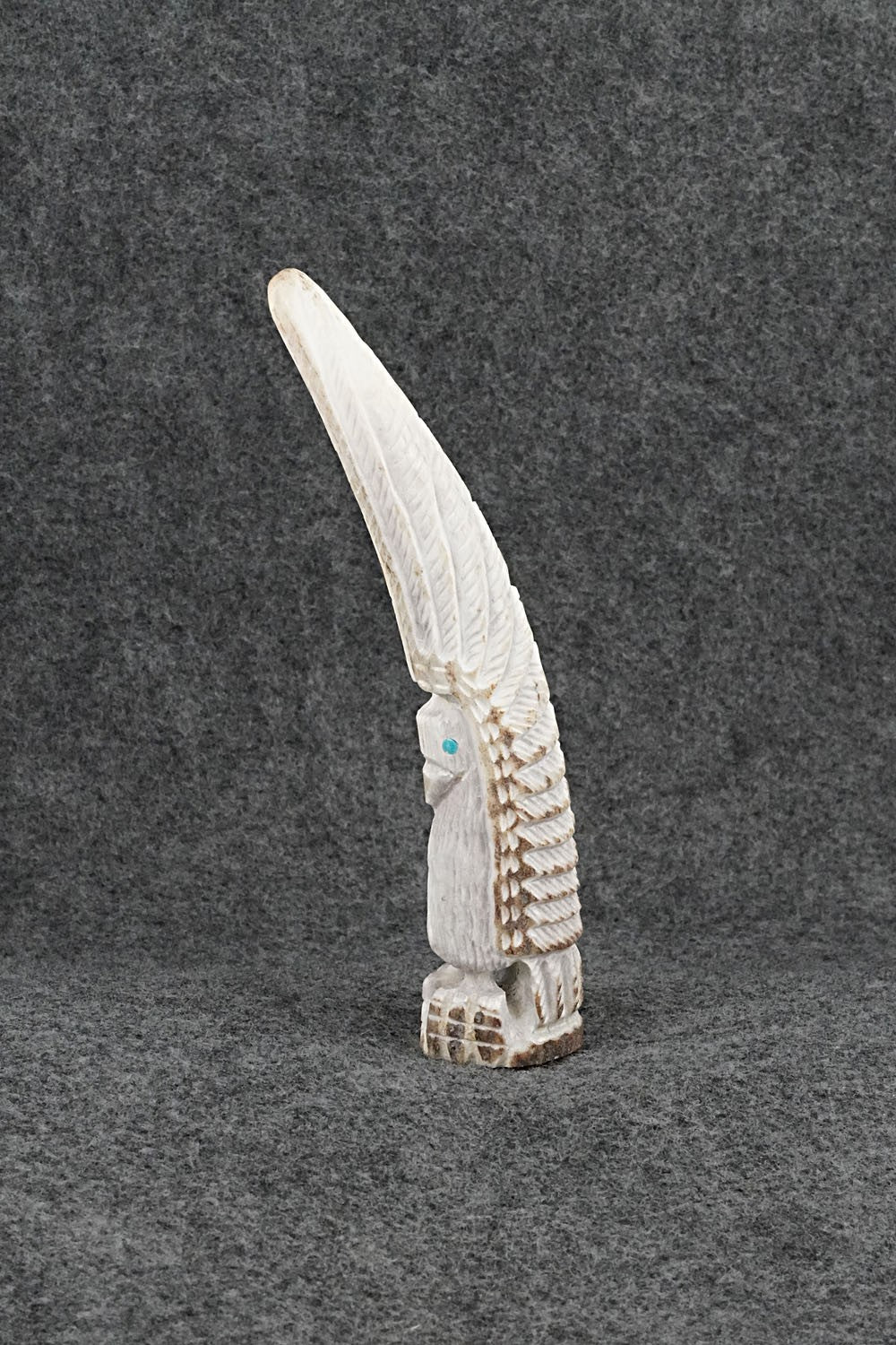 Eagle Zuni Fetish Carving - Garrick Weeka