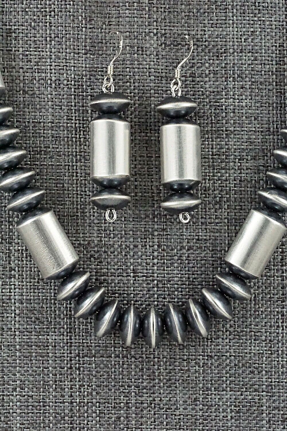 Navajo Pearl Sterling Silver Necklace Set - Tonisha Haley