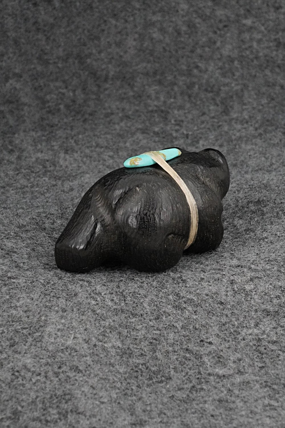 Bear Zuni Fetish Carving - Herb Halate