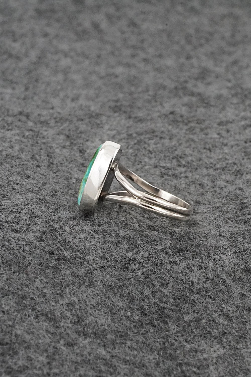 Turquoise & Sterling Silver Ring - Rosemary Saunders - Size 6