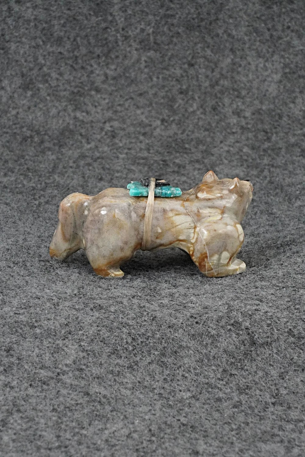 Wolf Zuni Fetish Carving - Freddie Leekya