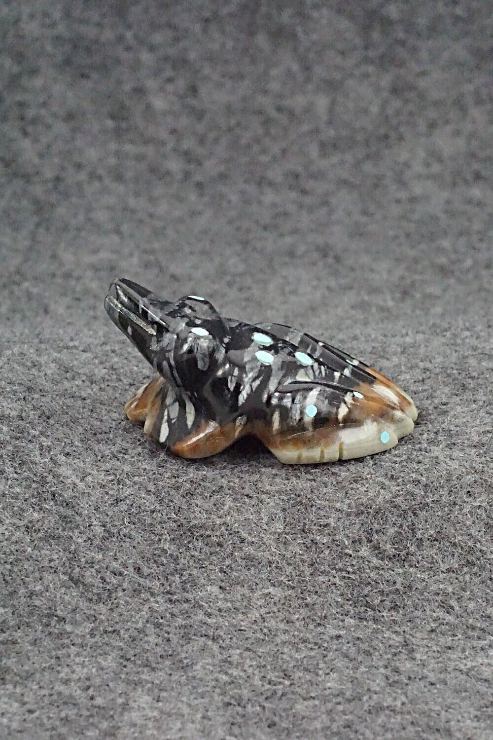 Frog Zuni Fetish Carving - Donavan Laiwakete