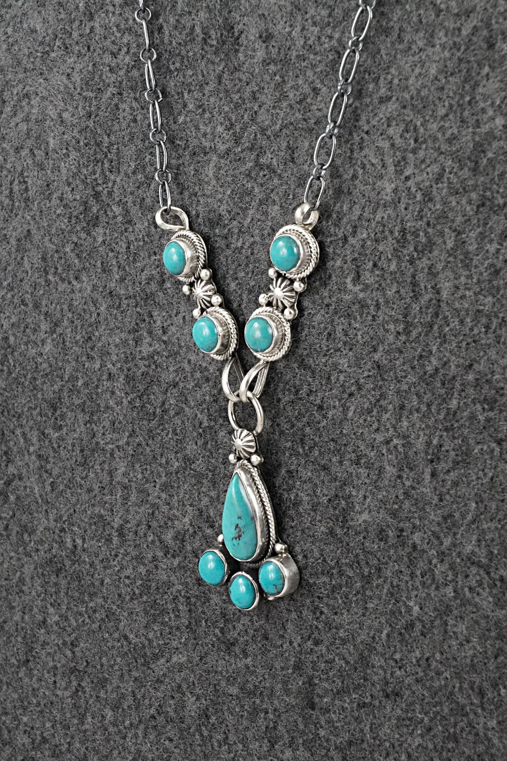 Turquoise & Sterling Silver Necklace - Verley Betone