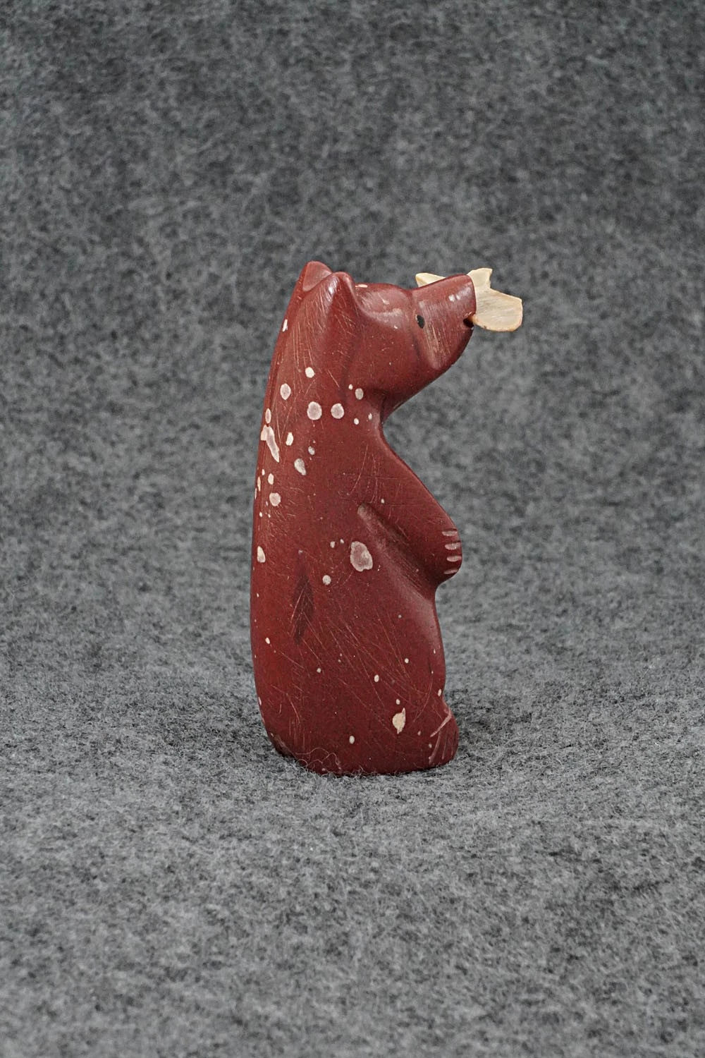Bear Zuni Fetish Carving - Justin Red Elk
