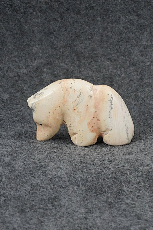 Bear Zuni Fetish Carving - Justin Red Elk
