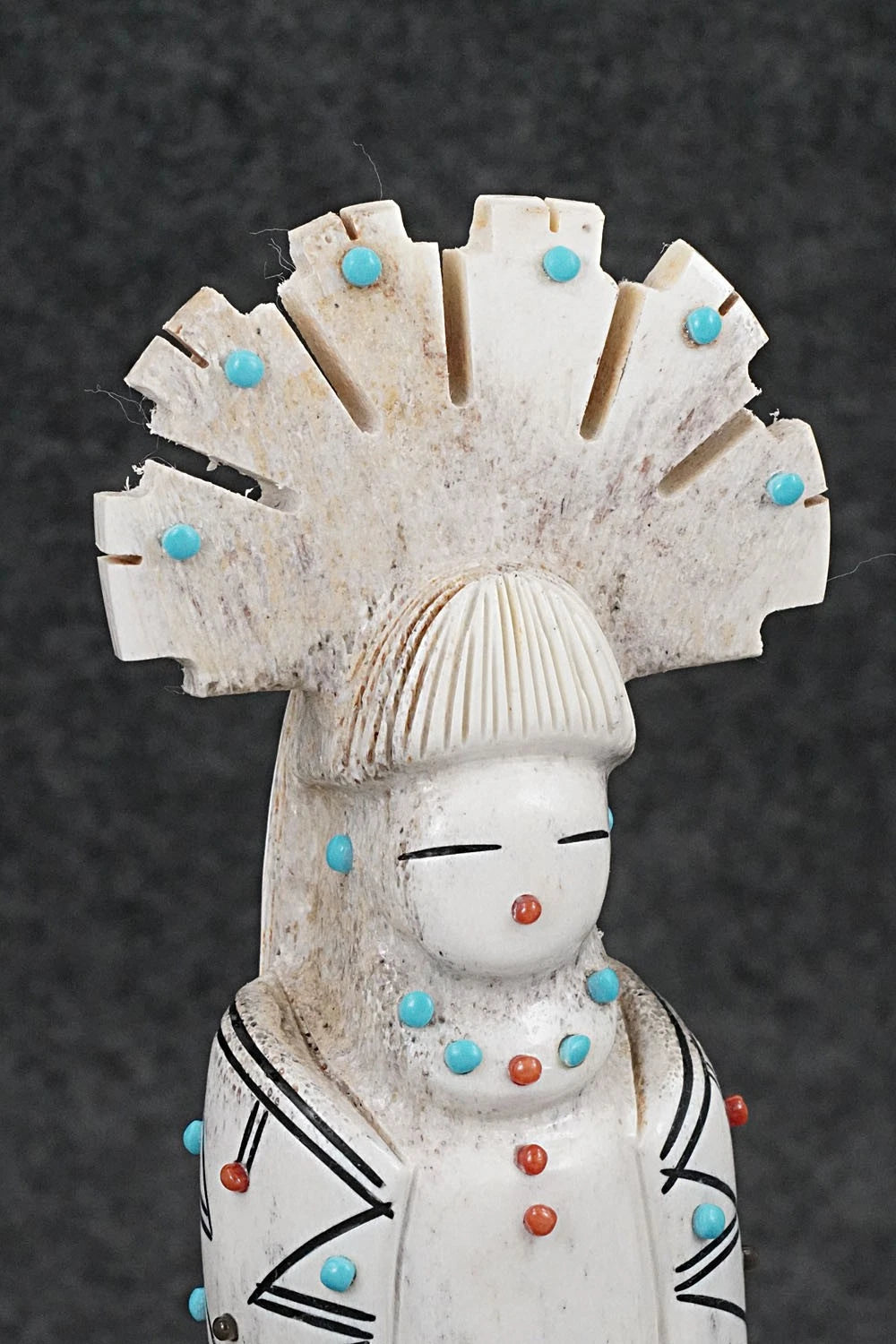 Corn Maiden Zuni Fetish Carving - Claudia Peina