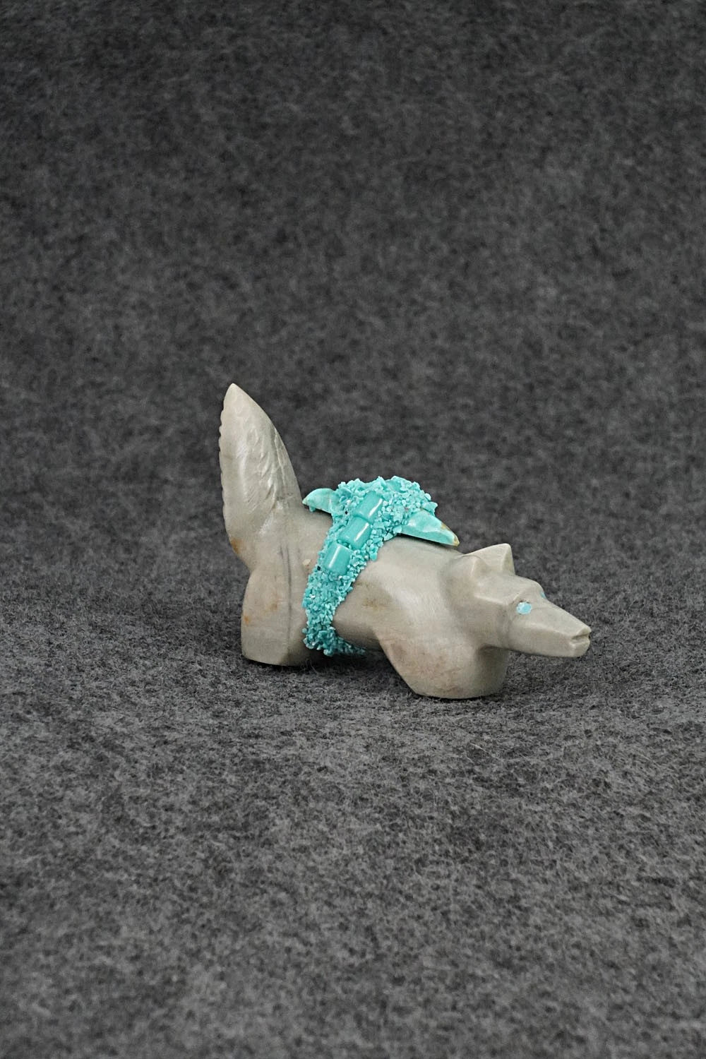 Wolf Zuni Fetish Carving - Marveletta Phillips