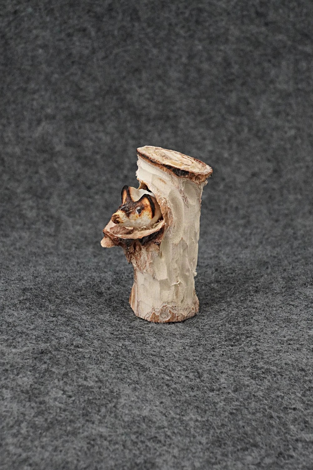 Fox Zuni Fetish Carving - Ruben Najera