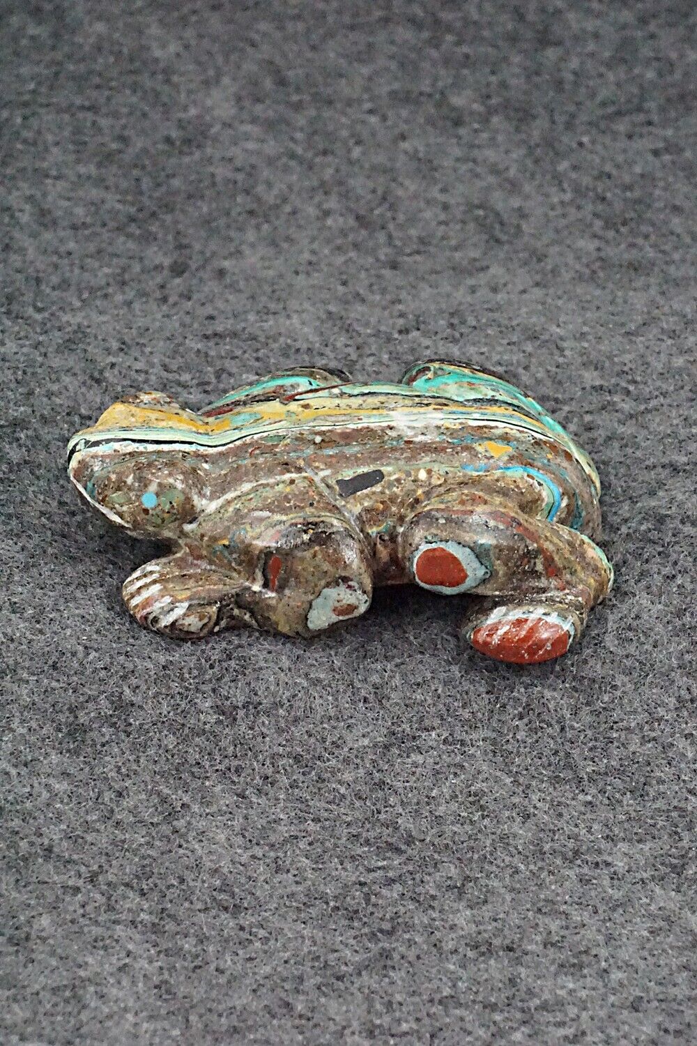 Frog Zuni Fetish Carving - Nelson Yatsatte