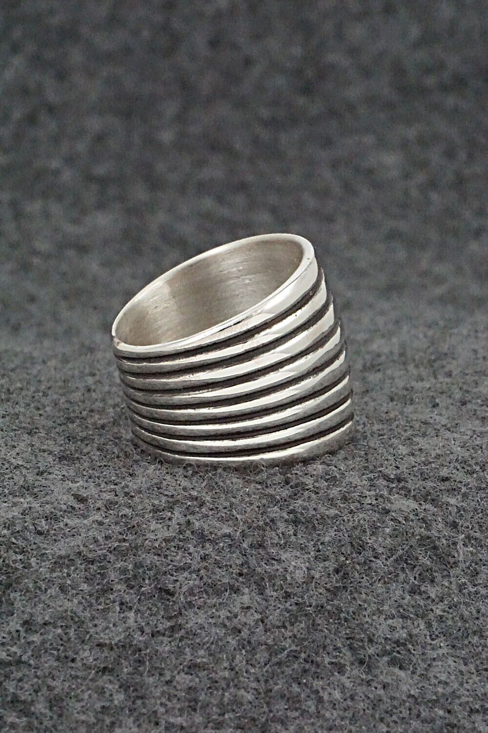 Sterling Silver Ring - Elgin Tom - Size 8.5
