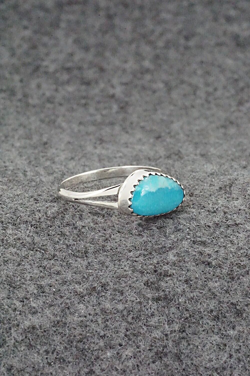 Turquoise & Sterling Silver Ring - Sharon McCarthy - Size 8.5