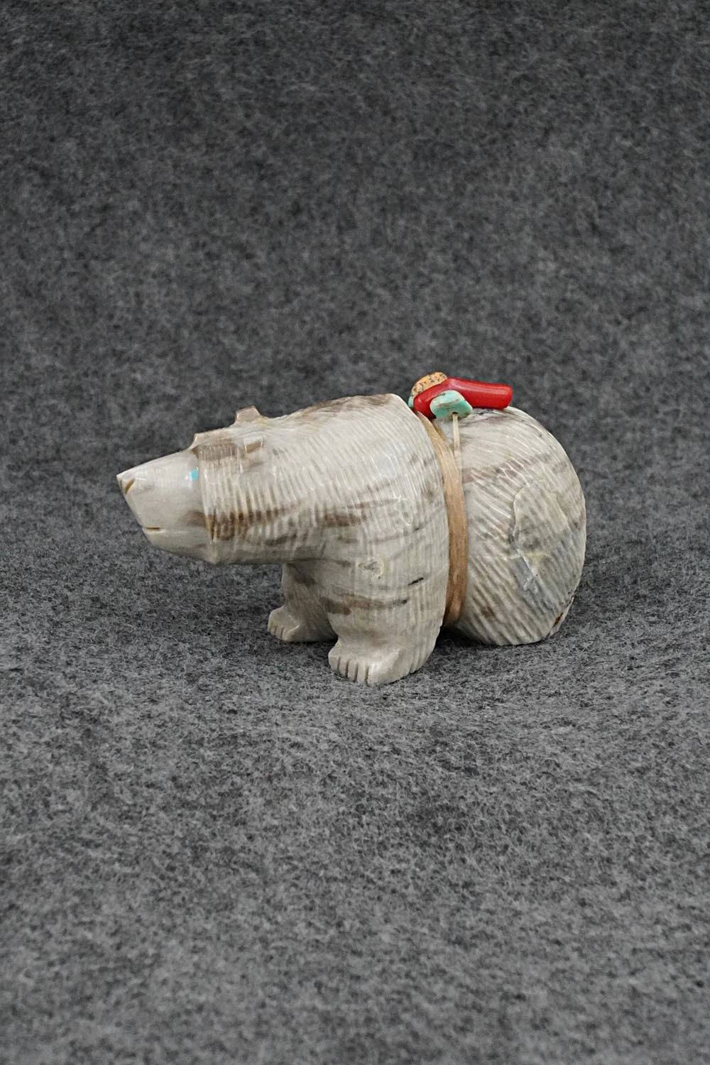 Bear Zuni Fetish Carving - Paulette & Farlan Quam