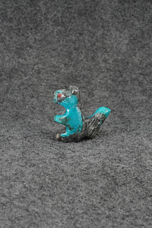 Squirrel Zuni Fetish Carving - Kenric Laiwakete