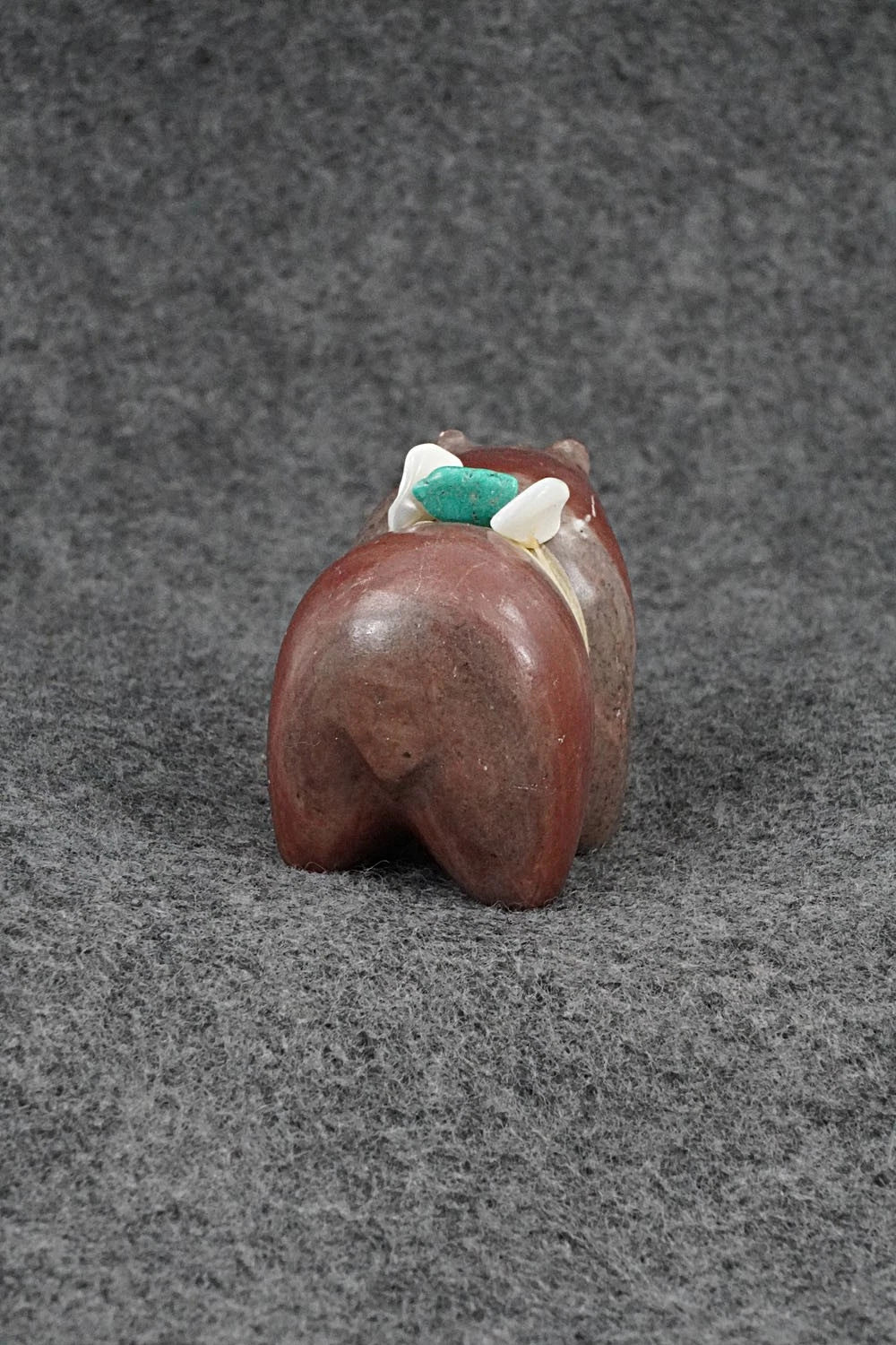 Bear Zuni Fetish Carving - Farlan & Paulette Quam