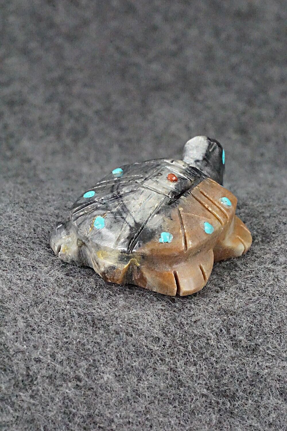 Turtle Zuni Fetish Carving - Carl Etsate