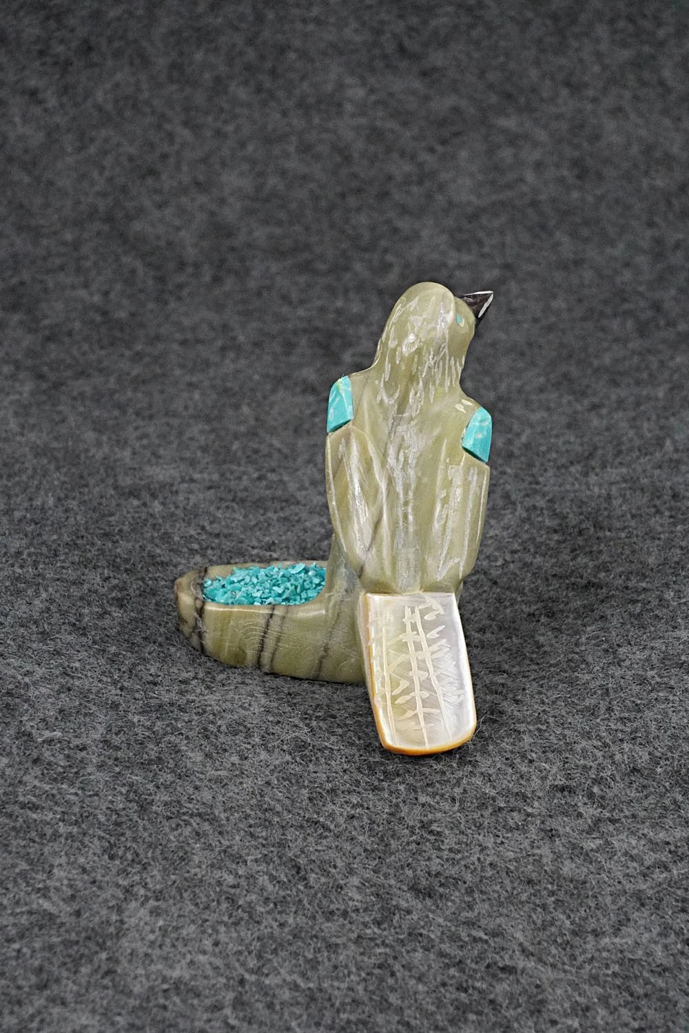 Bird Zuni Fetish Carving - Freddie Leekya
